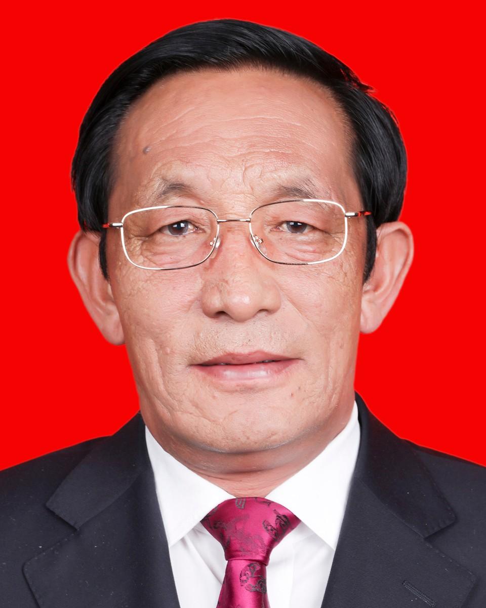洛桑久美（紅）.jpg