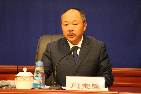 新聞發(fā)言人：西藏自治區(qū)日喀則市農(nóng)科所所長、研究員閆寶瑩.JPG