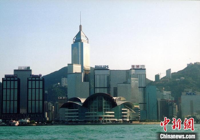 香港會(huì)展中心。<a target='_blank' href='/'>中新社</a>發(fā) 余瑞冬 攝 圖片來(lái)源：CNSphoto
