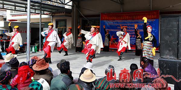 貢嘎縣舉辦“愛(ài)我家鄉(xiāng)?和美貢嘎”文藝巡演