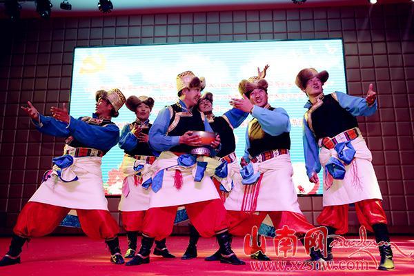 貢嘎縣舉辦“愛(ài)我家鄉(xiāng)?和美貢嘎”文藝巡演